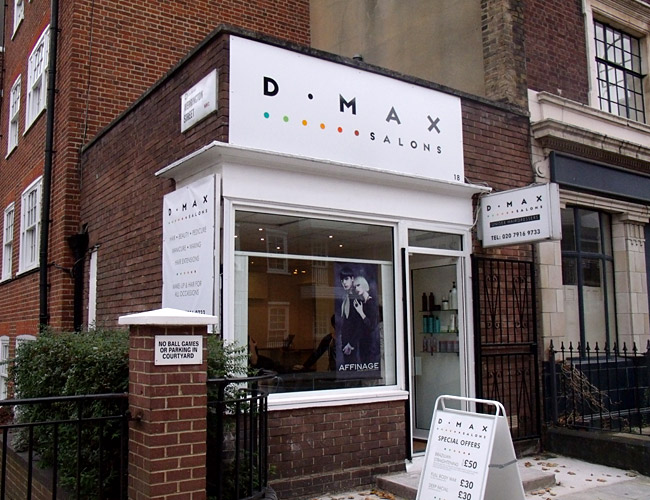 D.MAX Salons - Salon Exterior